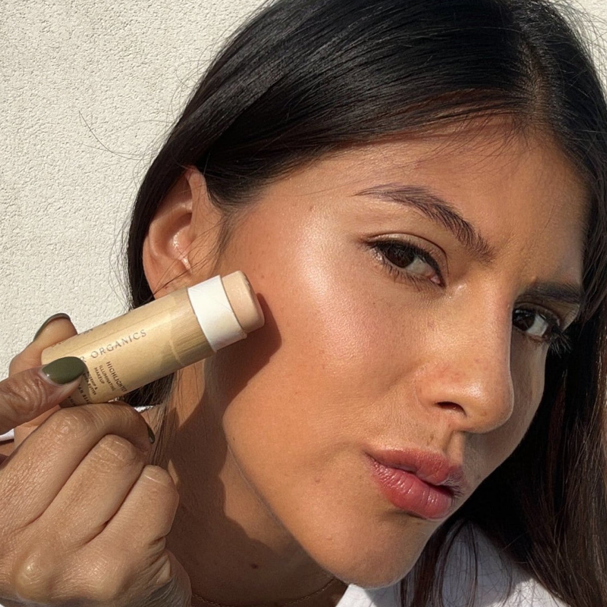 Illumi Creamy Vegan Highlighter Stick