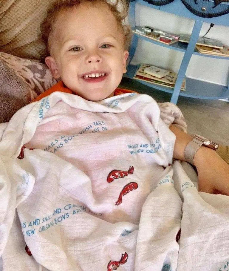 Little Hometown - Louisiana Boy Swaddle Set