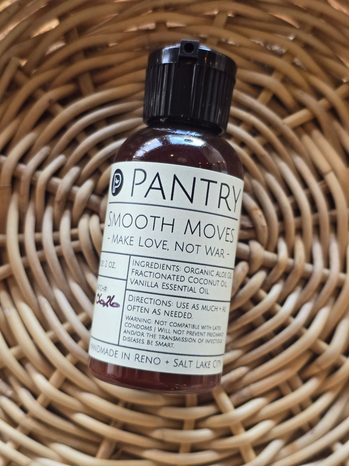 Smooth Moves Lube – Make Love, Not War