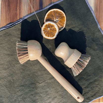 Eco-Friendly Bamboo Dishwashing Brush with Handle - Palm Fiber Bristles