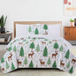 Holiday Quilt - Holly Collection