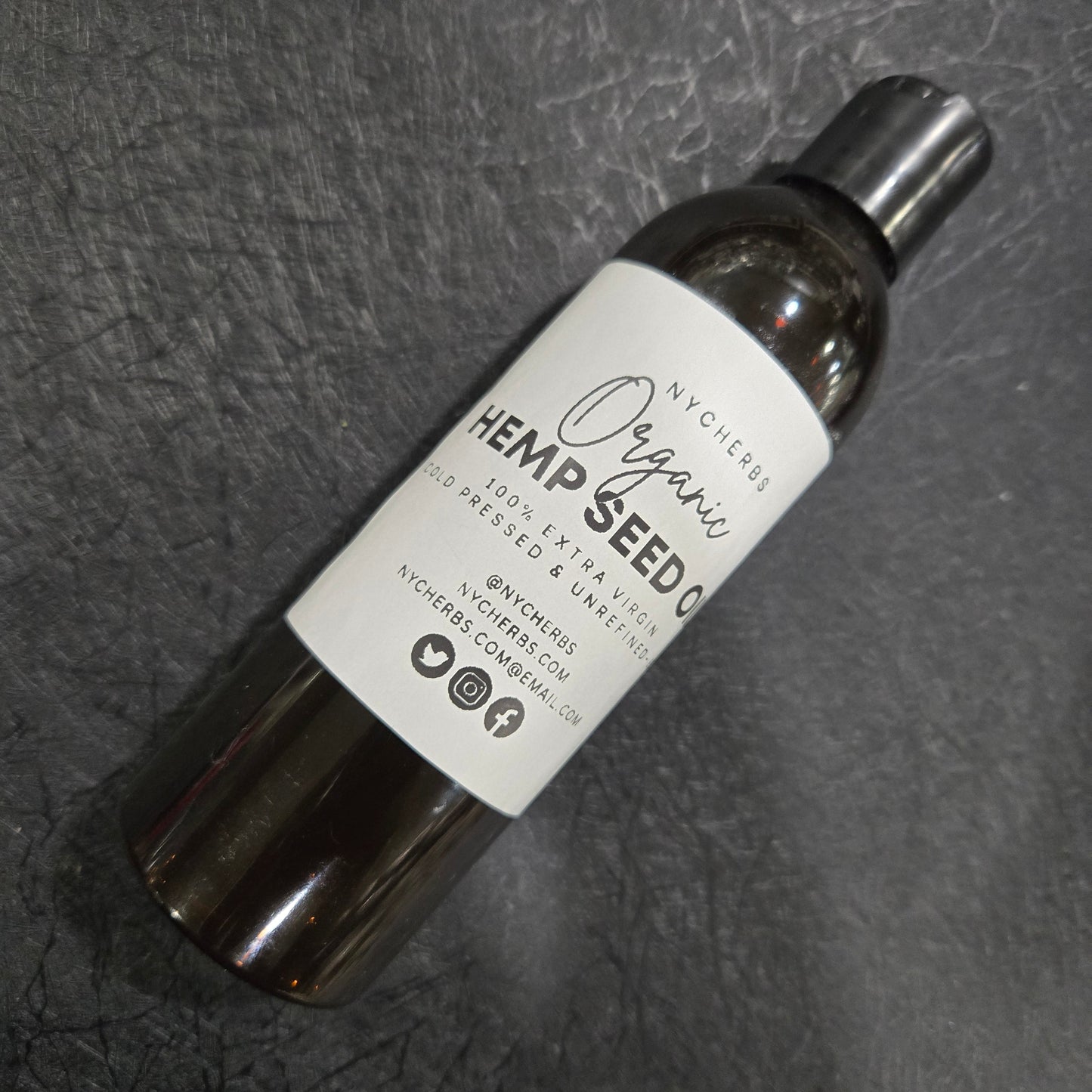 Hemp Seed Oil | Skin, Hair & Heart Wellness